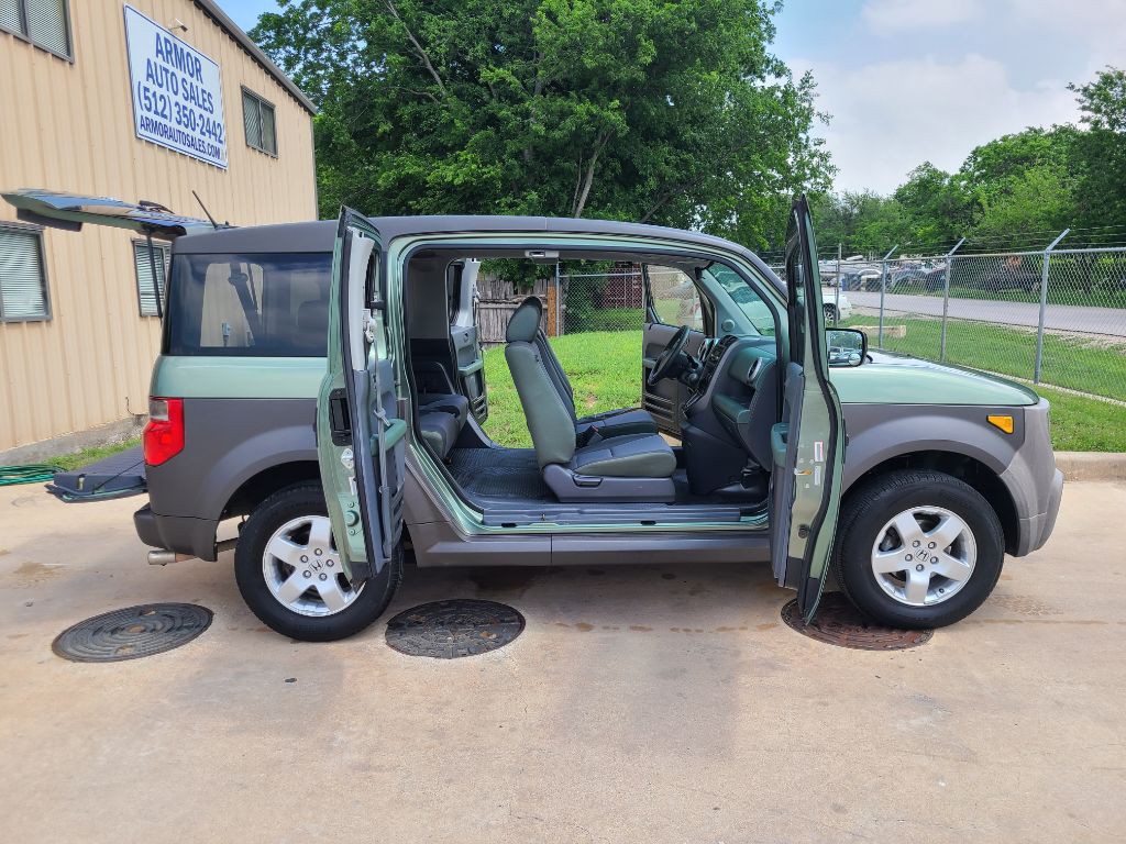 2005 Honda Element Image 16