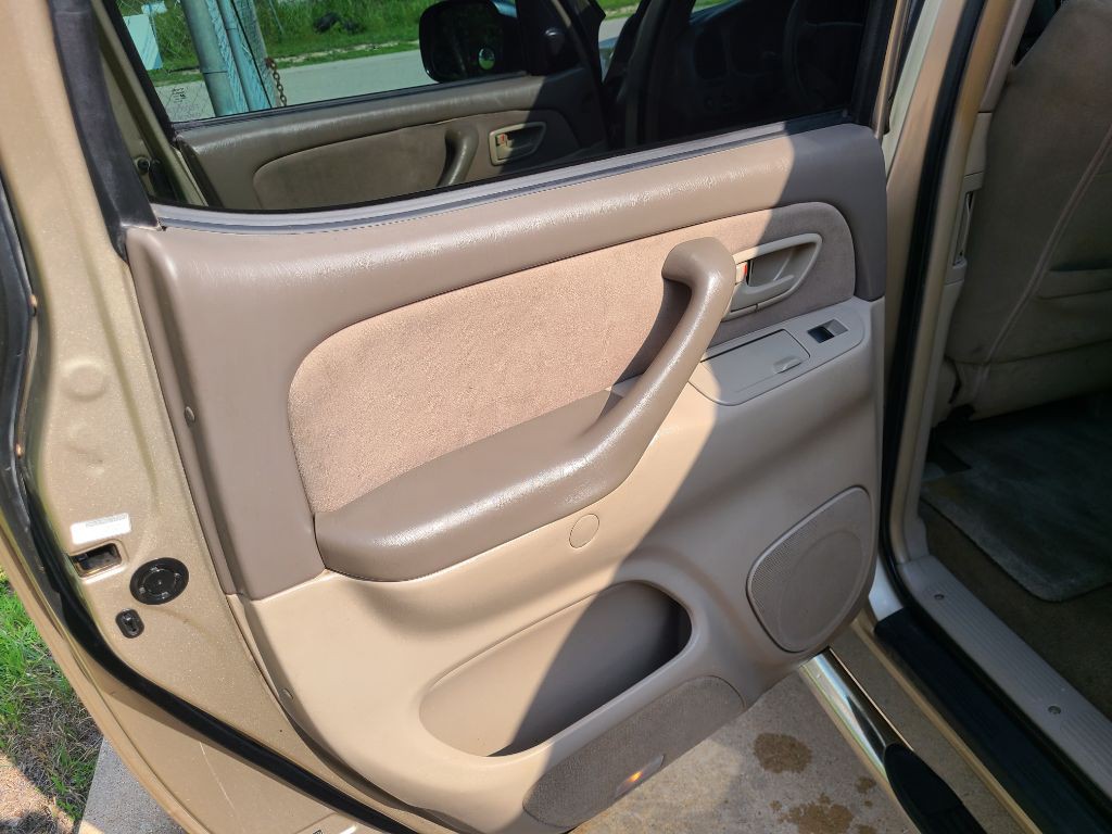 2005 Toyota Tundra Image 11