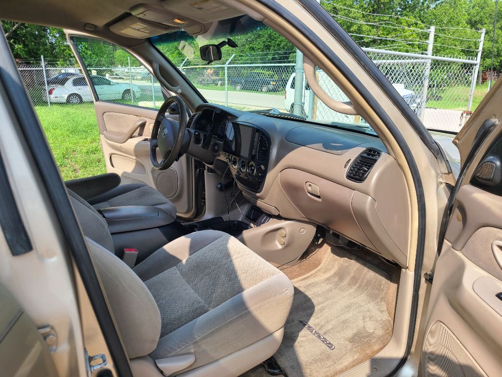 2005 Toyota Tundra Image 16