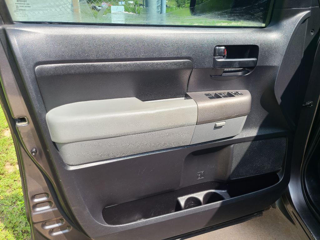 2013 Toyota Tundra Image 9