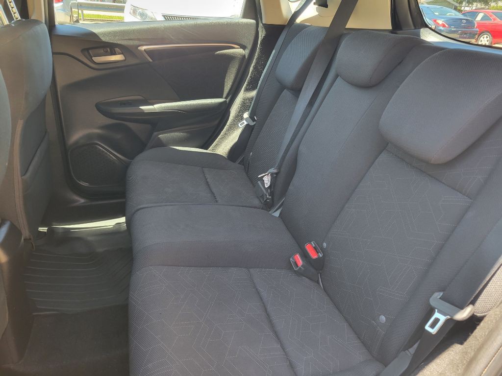 2015 Honda Fit Image 11