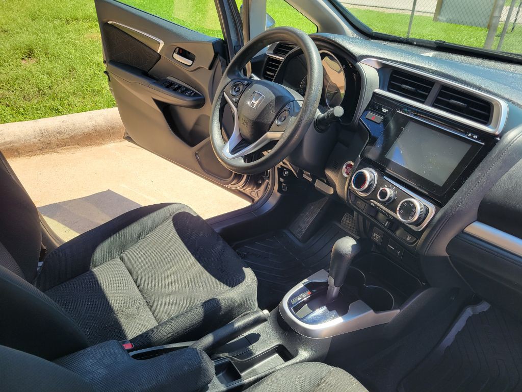 2015 Honda Fit Image 12