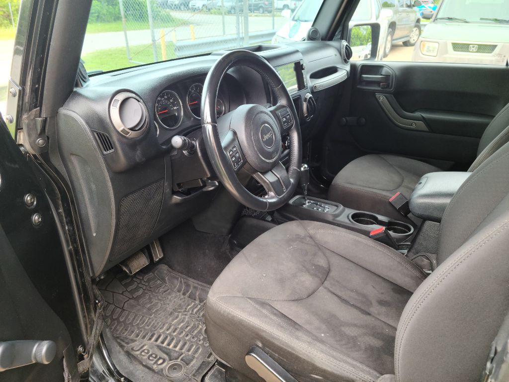 2014 Jeep Wrangler Image 10