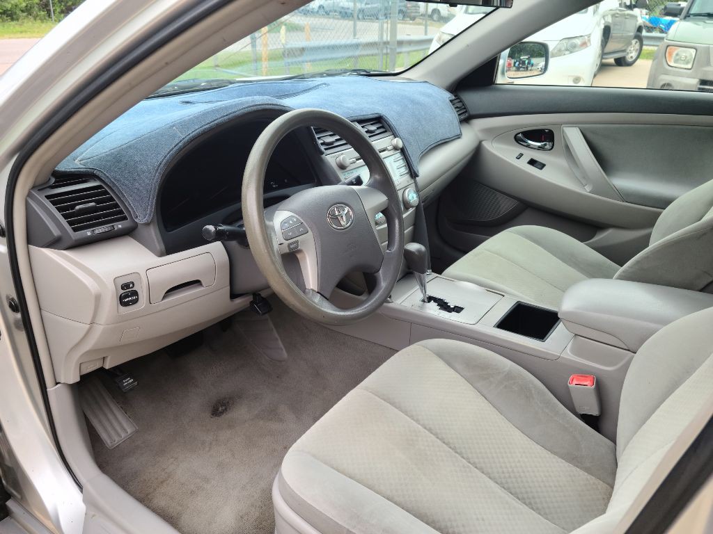 2008 Toyota Camry Image 10