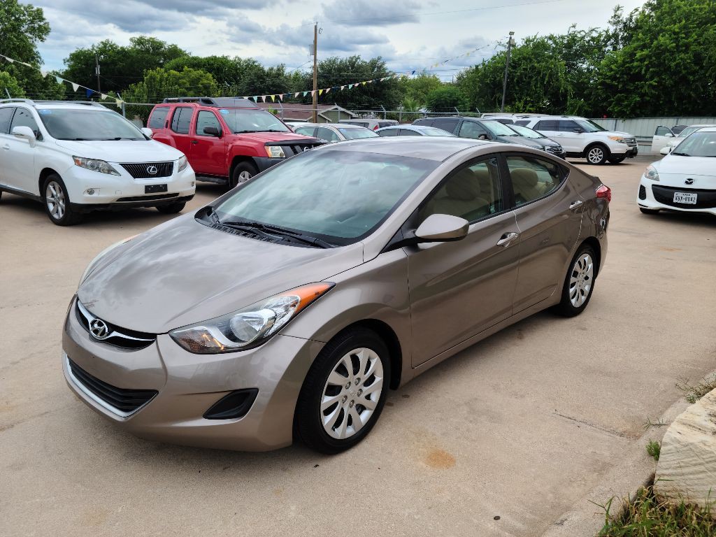 2012 Hyundai Elantra Image 7