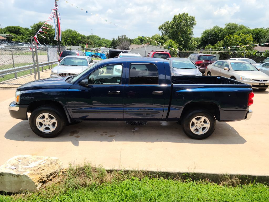 2005 Dodge Dakota Image 6