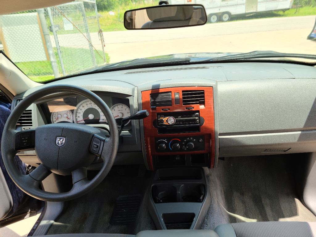 2005 Dodge Dakota Image 18