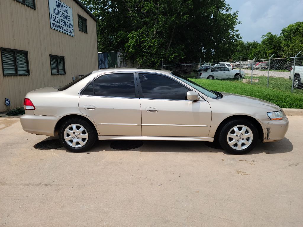 2002 Honda Accord Image 2