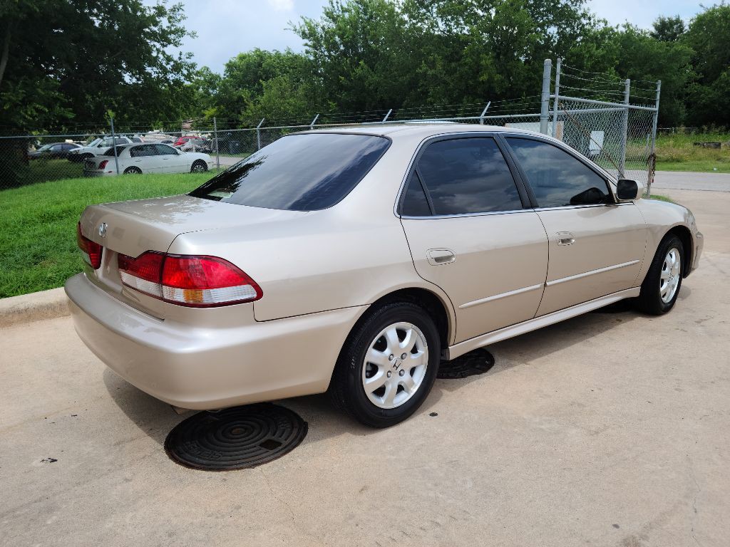 2002 Honda Accord Image 3
