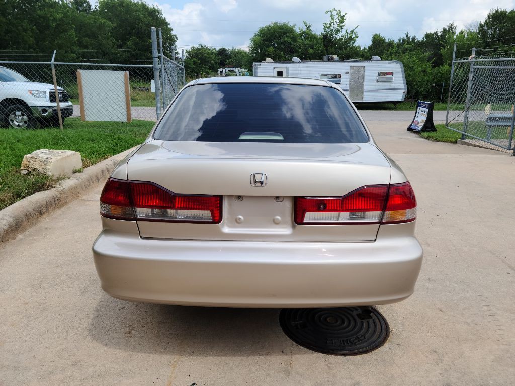2002 Honda Accord Image 4