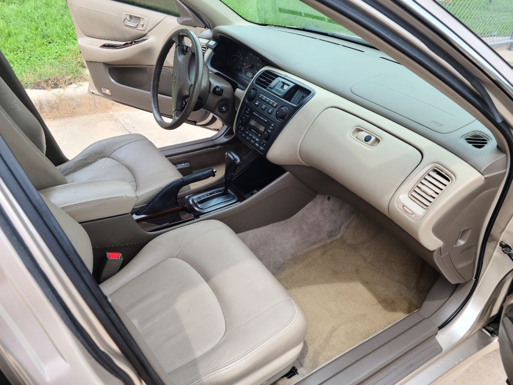 2002 Honda Accord Image 14