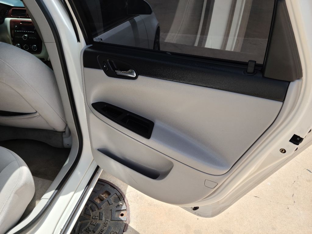 2008 Chevrolet Impala Image 15