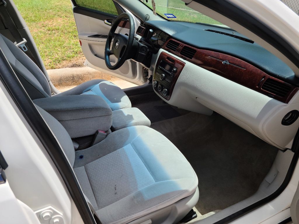 2008 Chevrolet Impala Image 16
