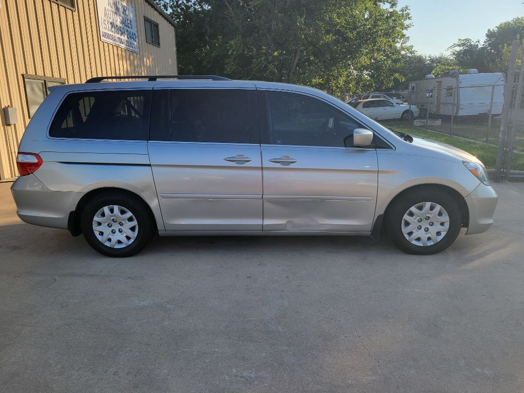 2007 Honda Odyssey Image 2