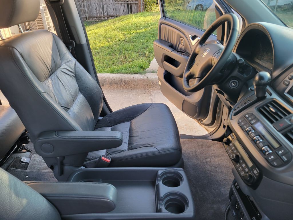 2007 Honda Odyssey Image 14