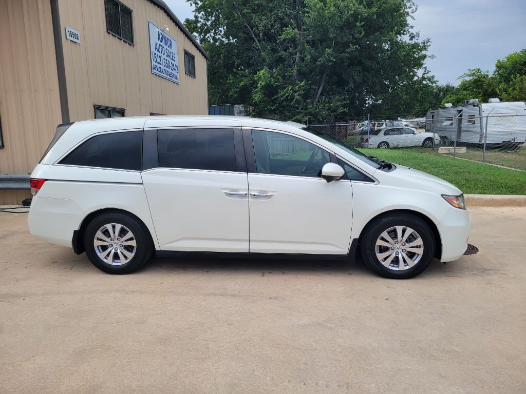 2015 Honda Odyssey Image 3