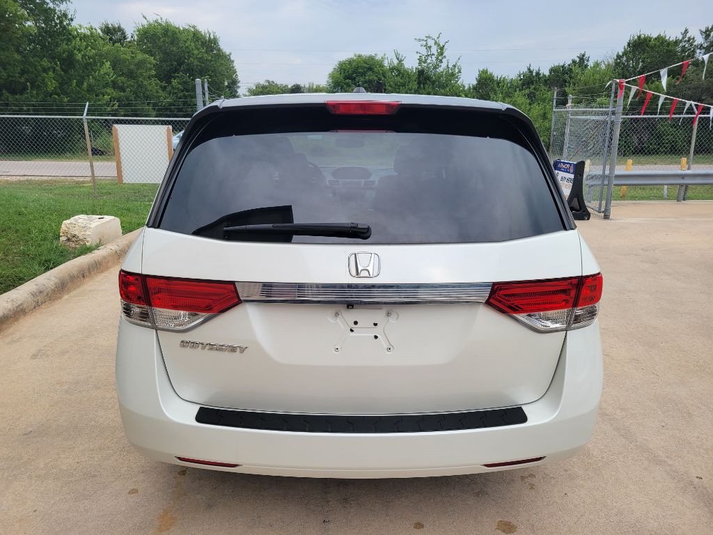 2015 Honda Odyssey Image 4