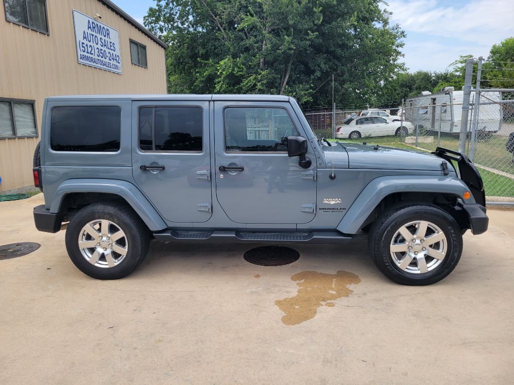 2015 Jeep Wrangler Unlimited Image 2