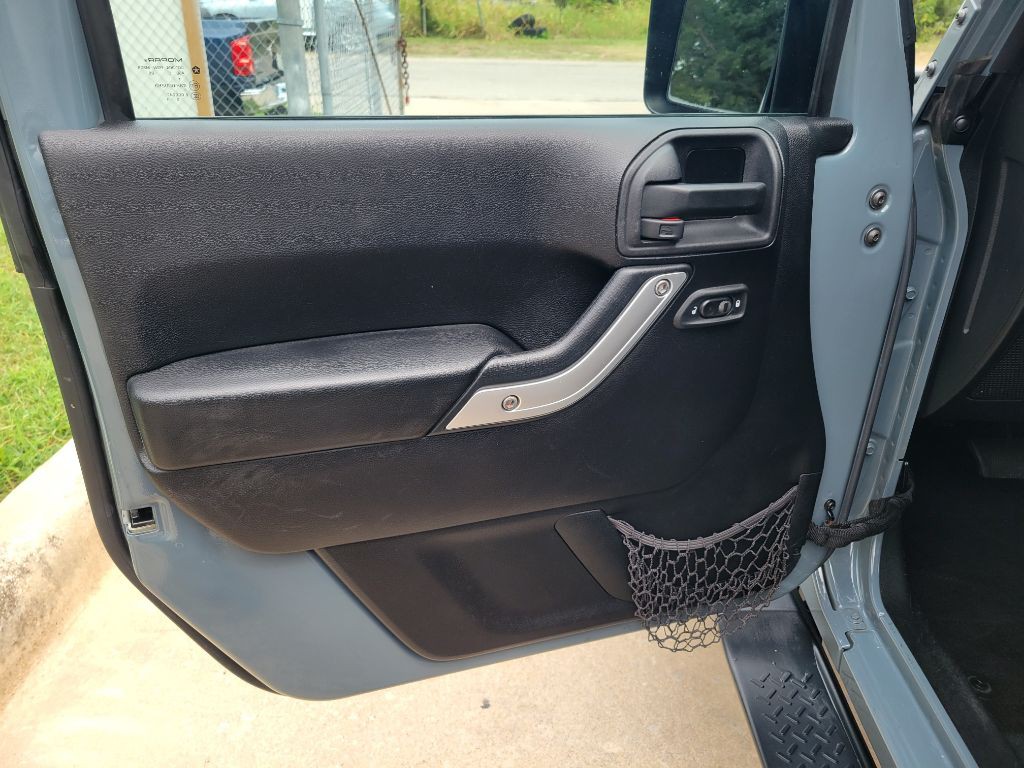 2015 Jeep Wrangler Unlimited Image 11