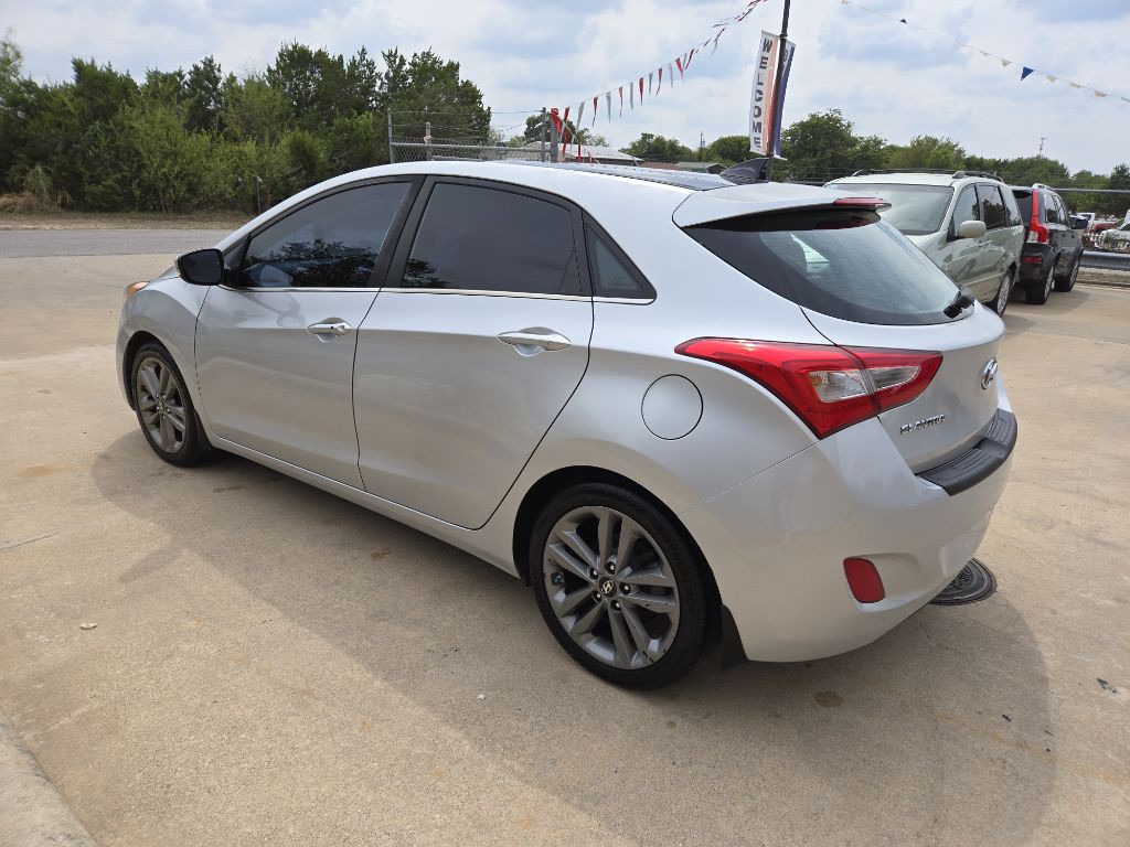 2016 Hyundai Elantra Image 5