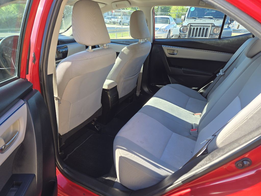 2014 Toyota Corolla Image 11