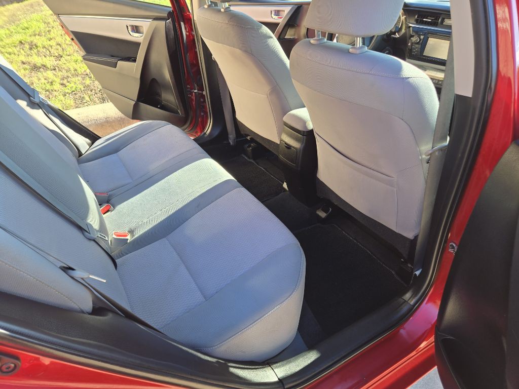 2014 Toyota Corolla Image 14