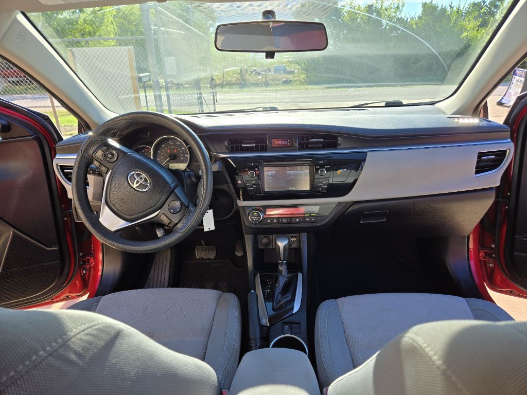 2014 Toyota Corolla Image 16