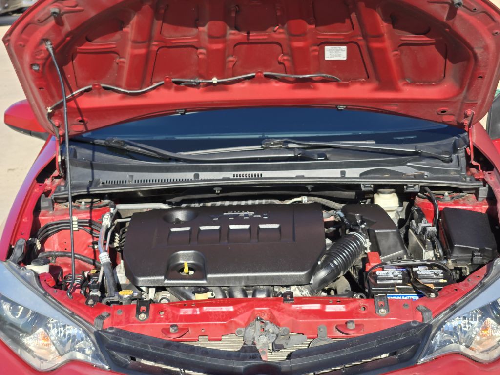 2014 Toyota Corolla Image 17