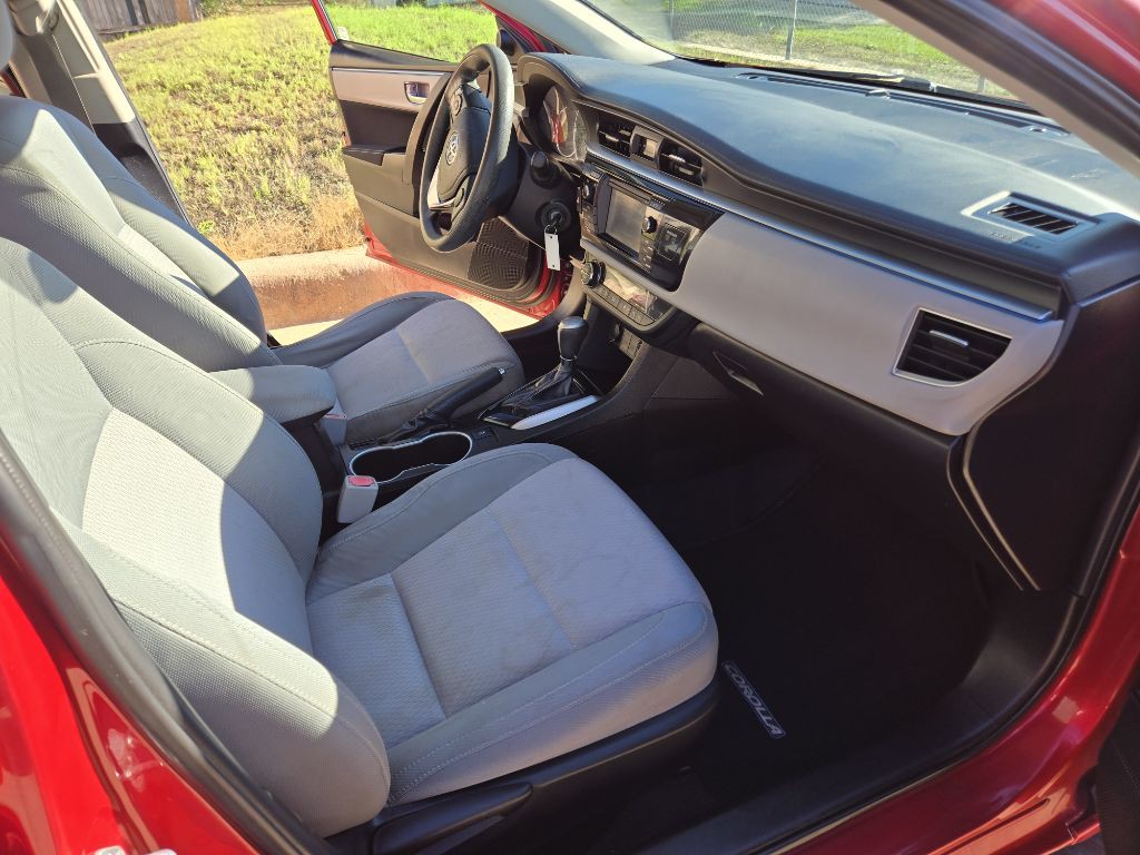 2014 Toyota Corolla Image 19