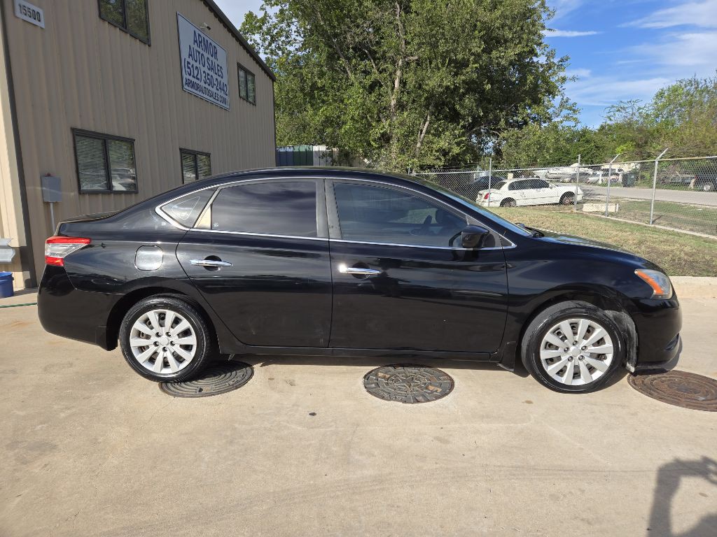 2013 Nissan Sentra Image 3