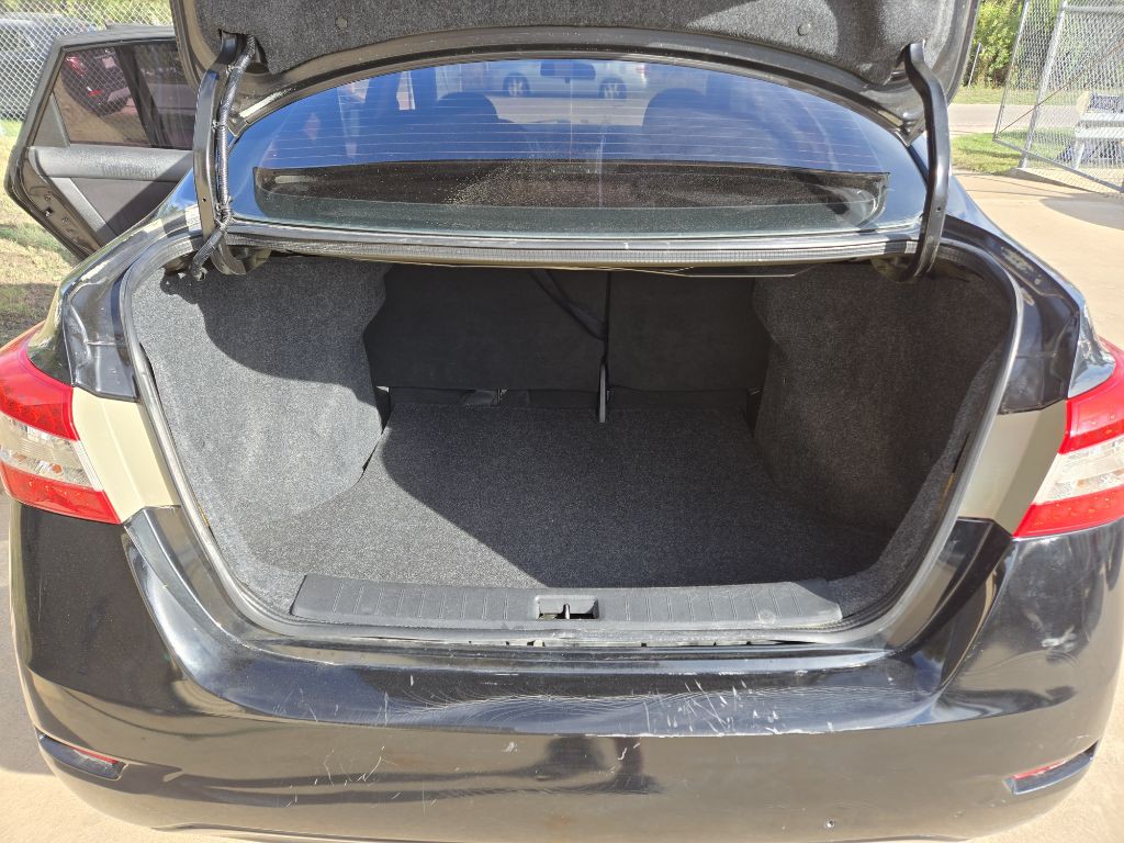2013 Nissan Sentra Image 14