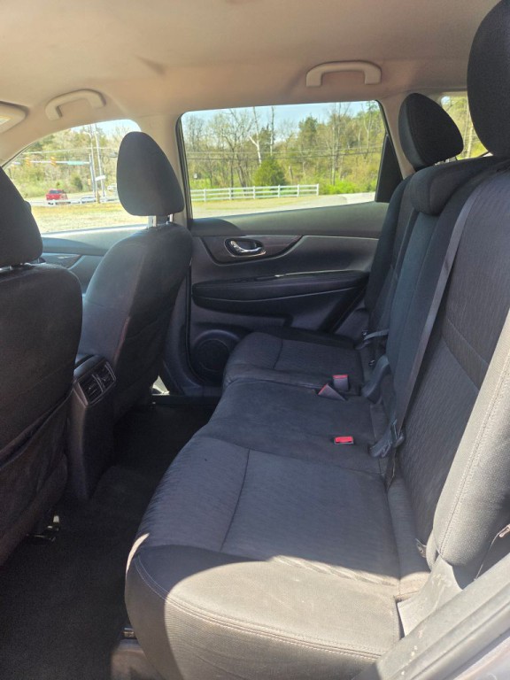 2017 Nissan Rogue Image 7