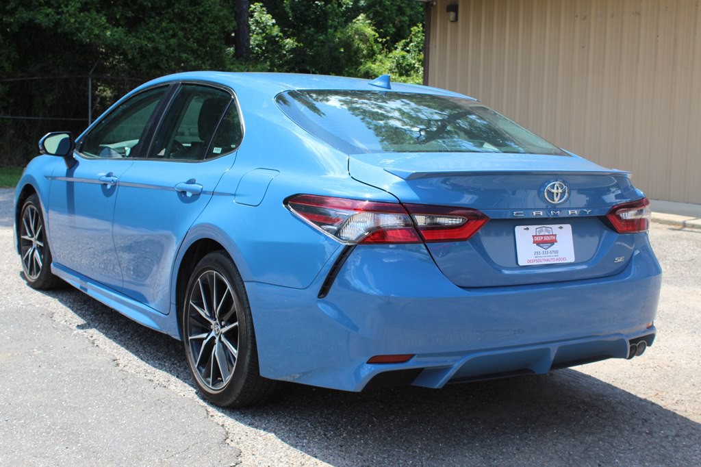2024 Toyota Camry Image 17