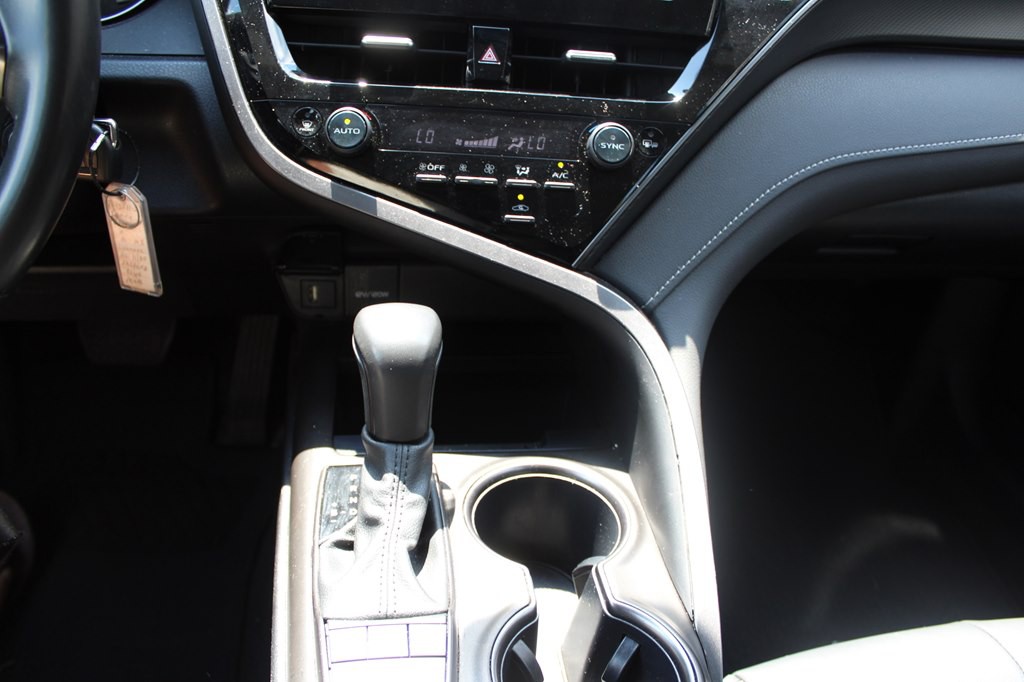 2024 Toyota Camry Image 40
