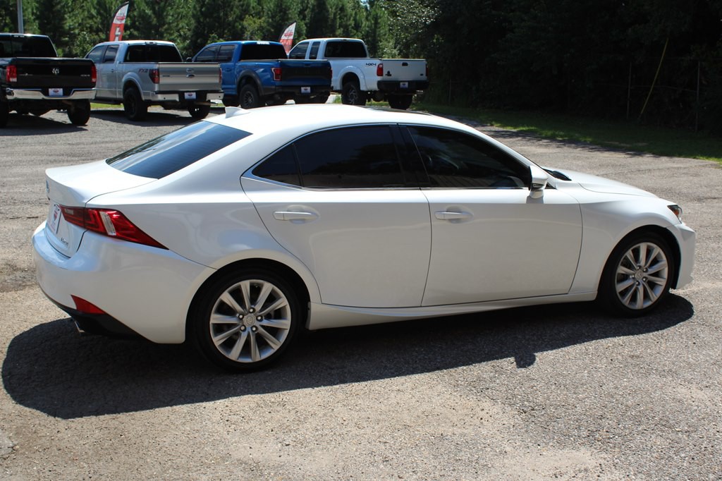 2014 Lexus IS Image 13