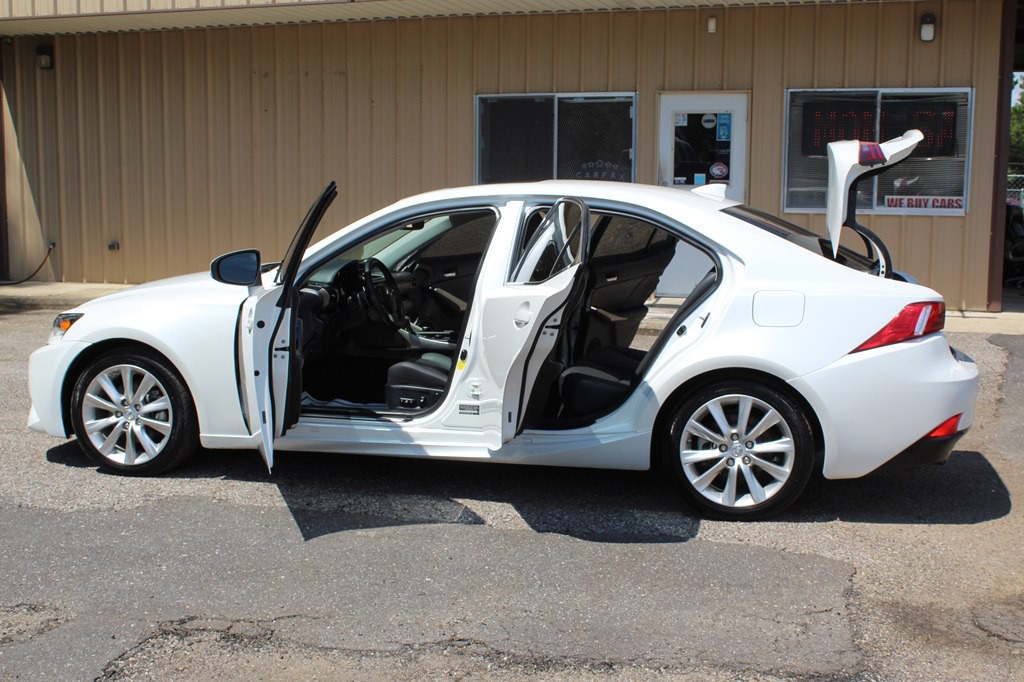 2014 Lexus IS Image 20