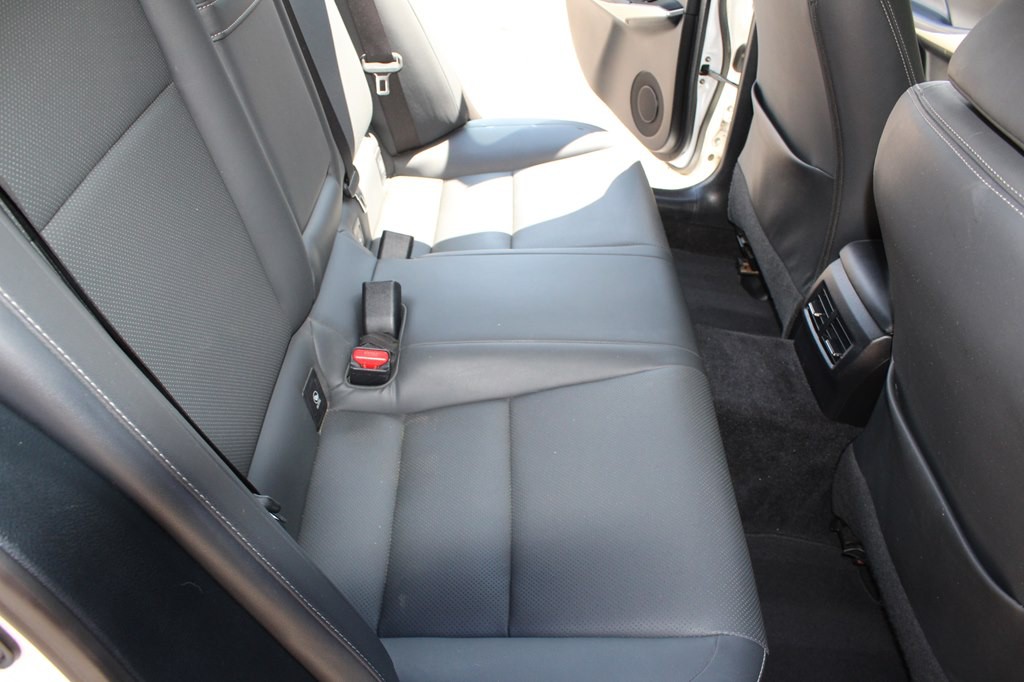 2014 Lexus IS Image 29