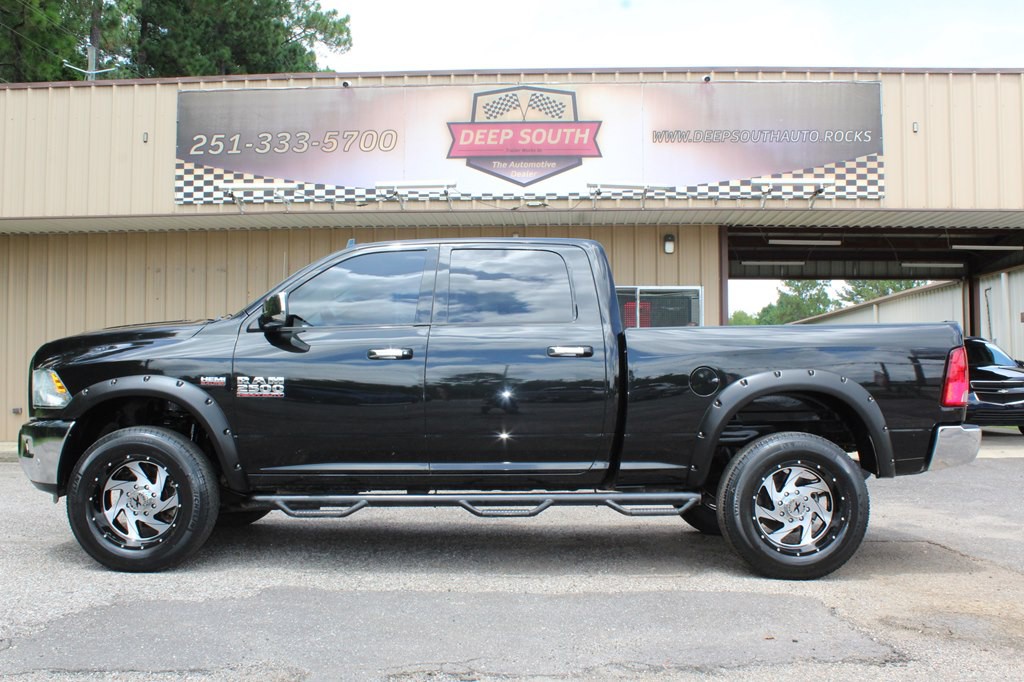 2017 RAM 2500 Image 1
