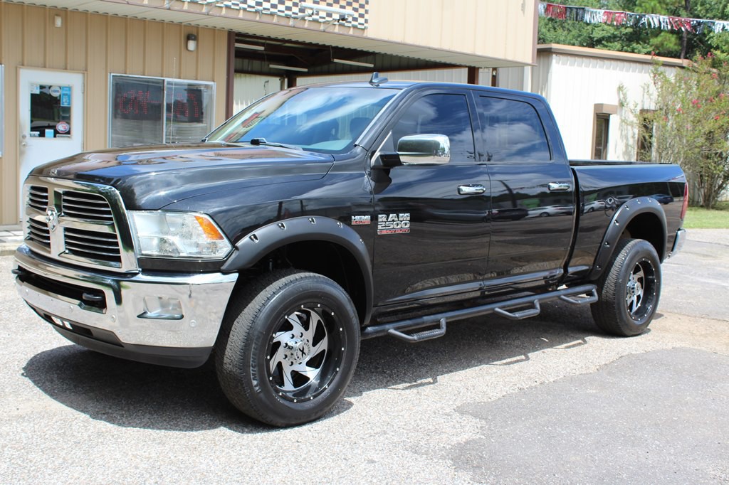 2017 RAM 2500 Image 6