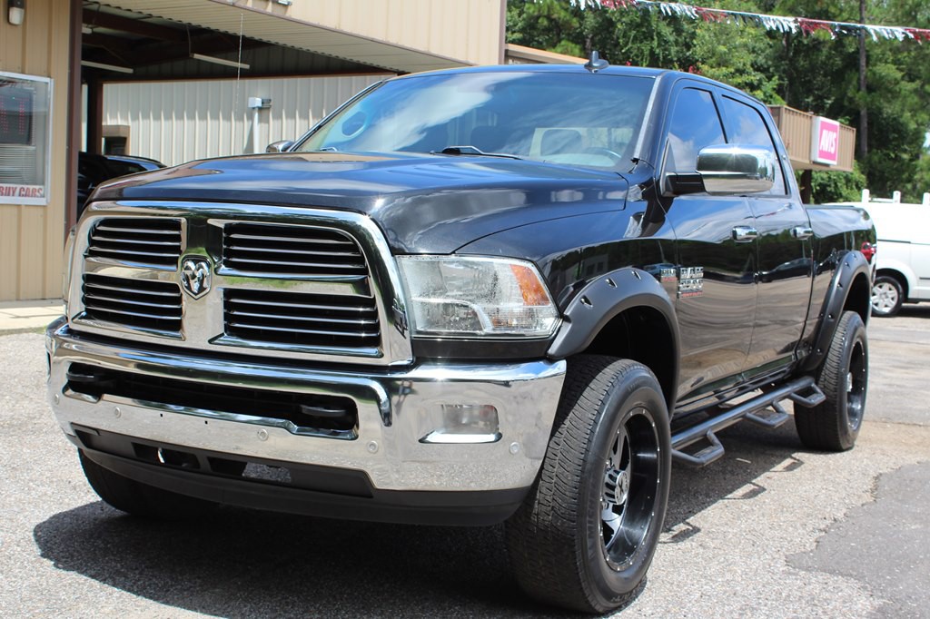 2017 RAM 2500 Image 7