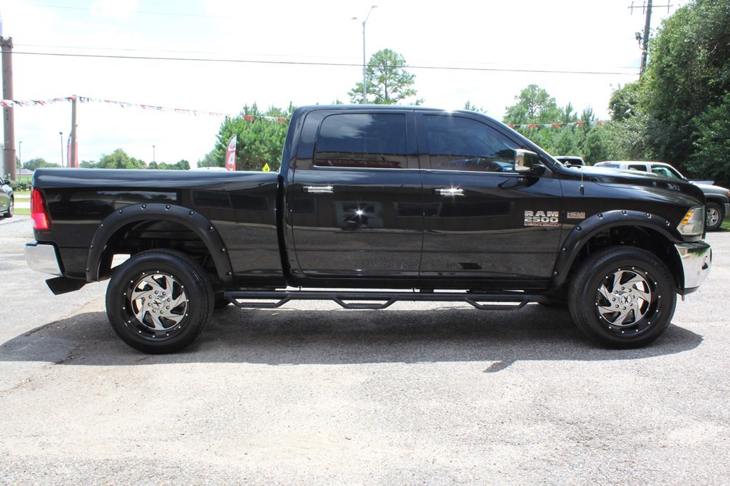 2017 RAM 2500 Image 11