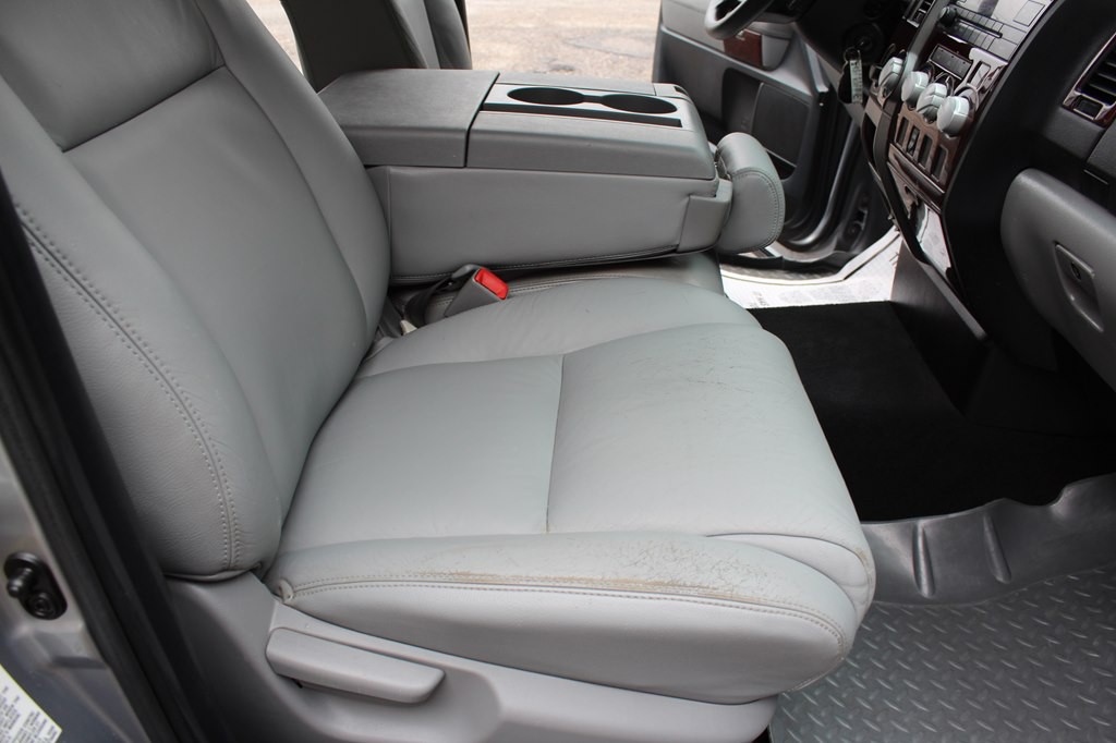 2012 Toyota Tundra Image 24