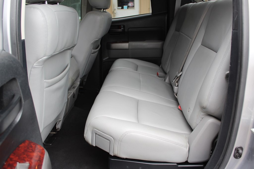 2012 Toyota Tundra Image 28
