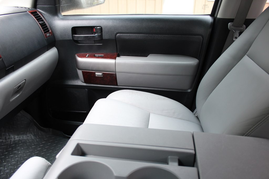 2012 Toyota Tundra Image 38