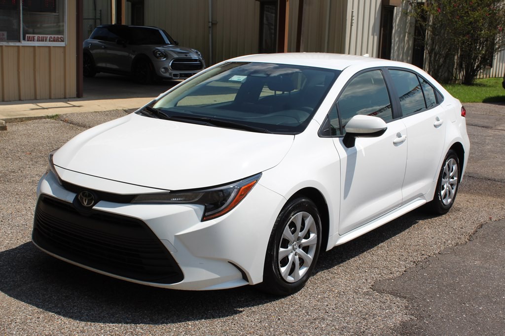 2023 Toyota Corolla Image 6