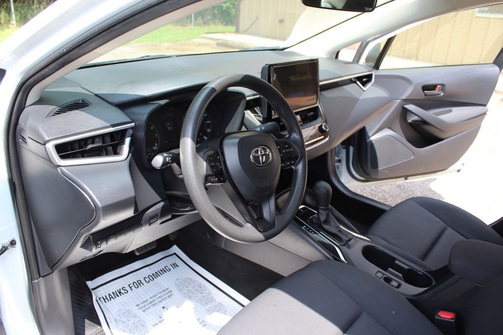2023 Toyota Corolla Image 21