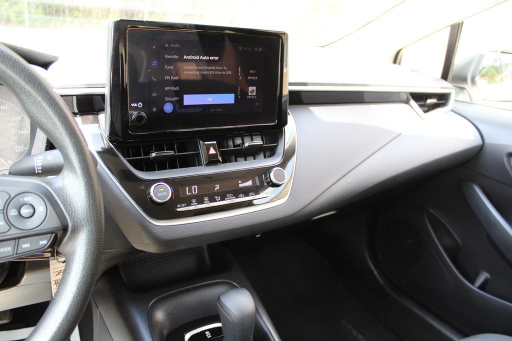 2023 Toyota Corolla Image 39