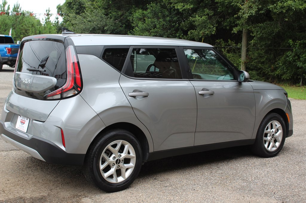 2024 Kia Soul Image 12
