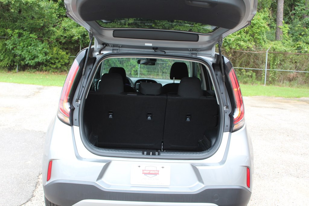 2024 Kia Soul Image 17