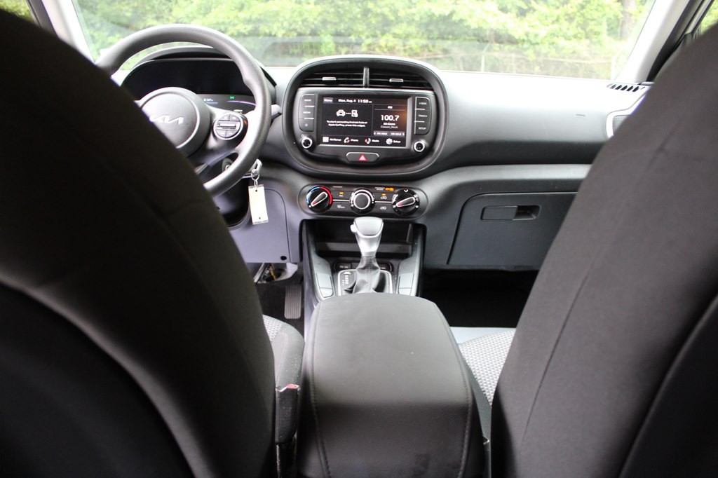 2024 Kia Soul Image 30